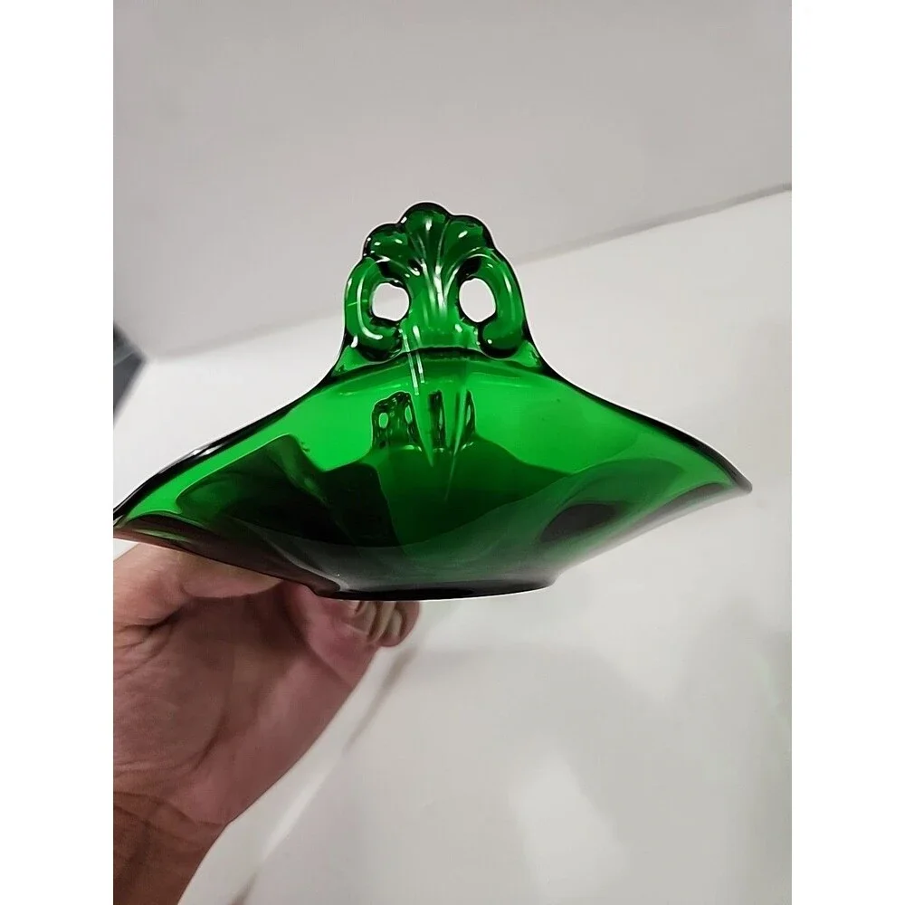 Anchor Hocking Forest GreenGlass Curled Edge Candy/Trinket/Plate